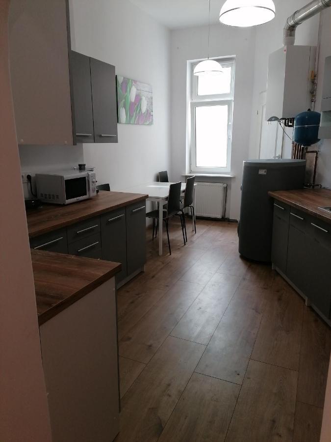 Hostel Tulip - Pokoj Jednoosobowy Nr 3 Ze Wspolna Lazienka I Kuchnia Szczecin Exterior foto