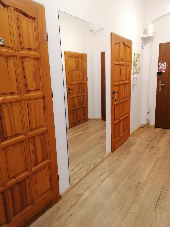 Hostel Tulip - Pokoj Jednoosobowy Nr 3 Ze Wspolna Lazienka I Kuchnia Szczecin Exterior foto