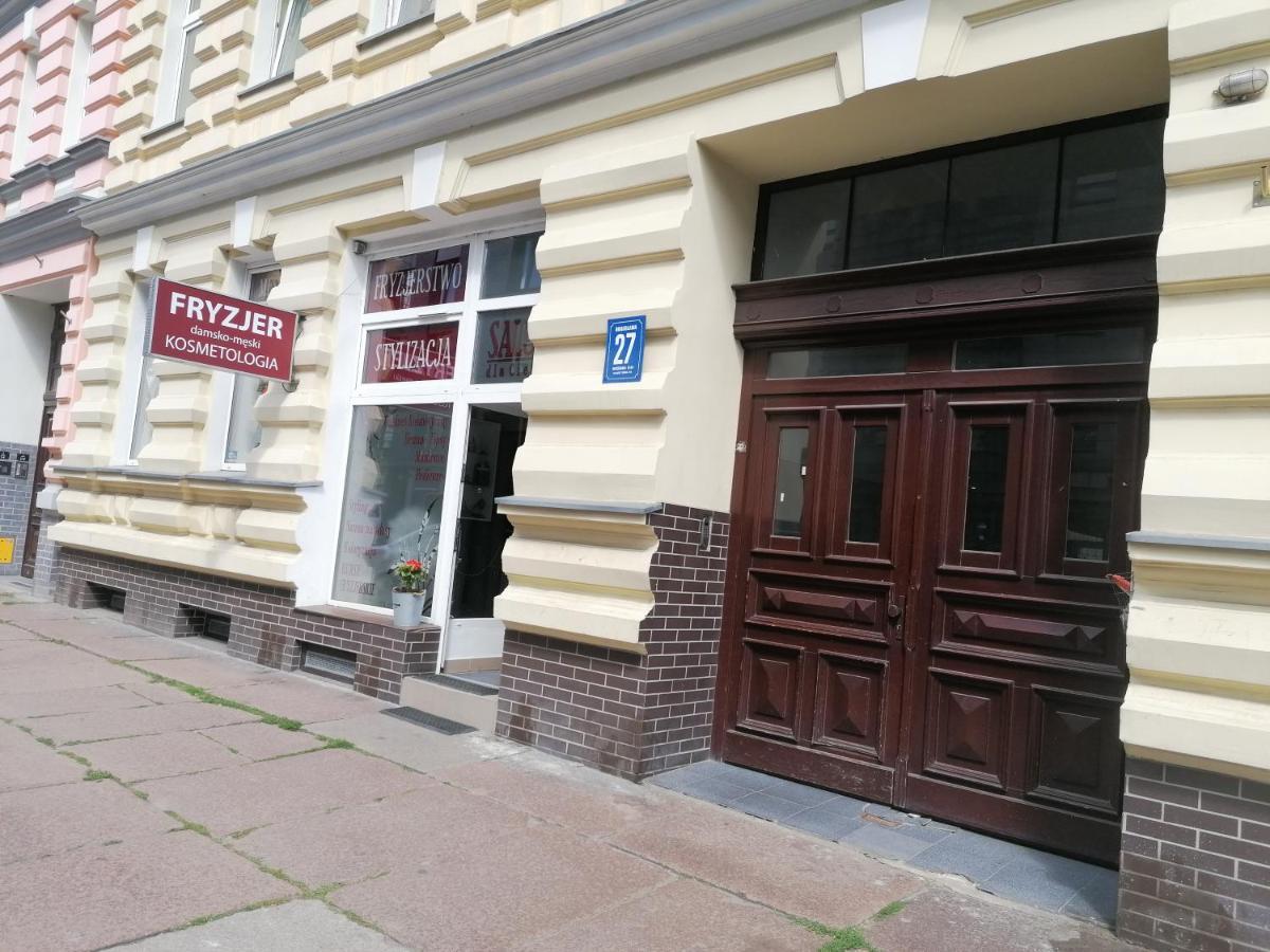 Hostel Tulip - Pokoj Jednoosobowy Nr 3 Ze Wspolna Lazienka I Kuchnia Szczecin Exterior foto
